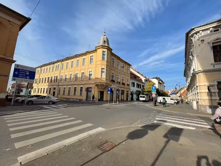 1501 Вергас 18