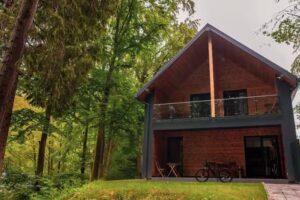 Kalandt&oacute; &Uuml;d&uuml;lőhely