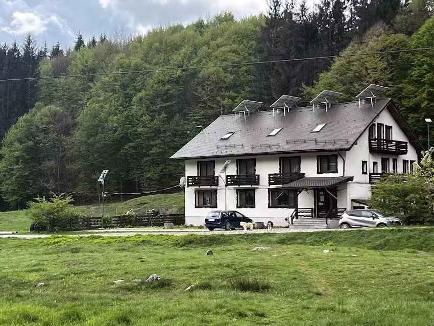 B&acirc;rlogul Lupilor