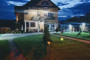 Salles d&rsquo;&eacute;tiquette