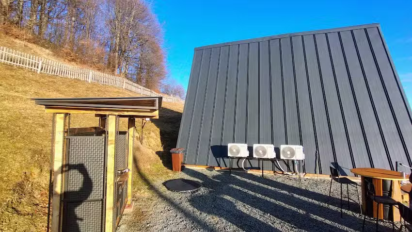 Cabana A frame cu ciub&atilde;r