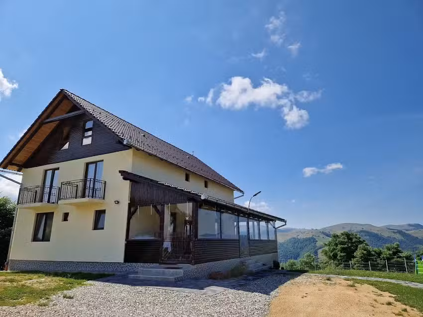 Cabana Alpina Jina