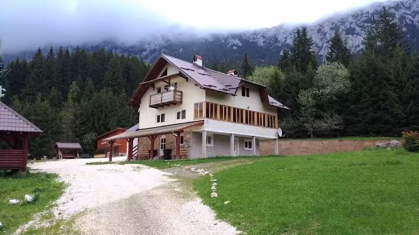 Викендица Драгош Бејан