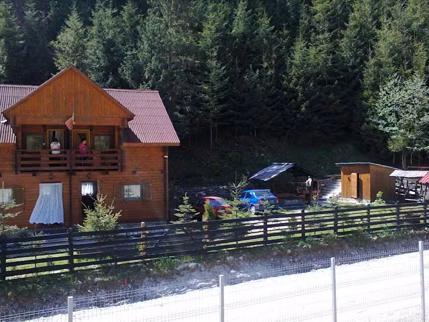 CABINA TRA ANIESE