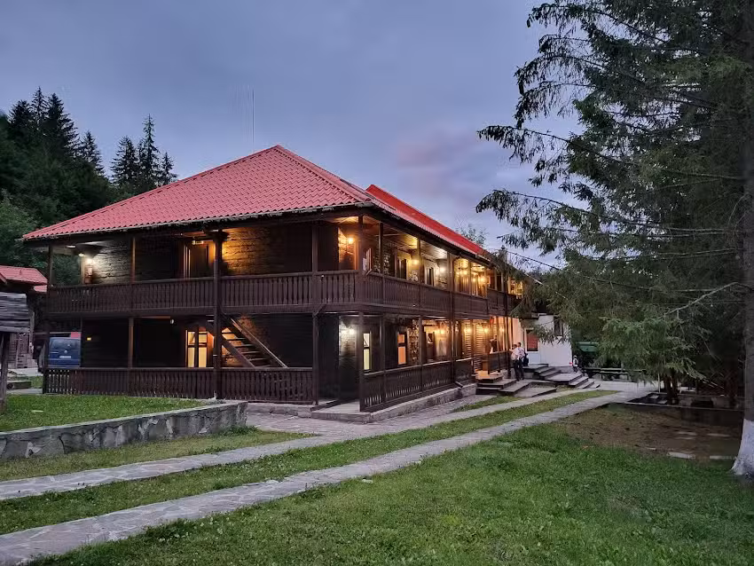 Cabana Izvorul Muntelui