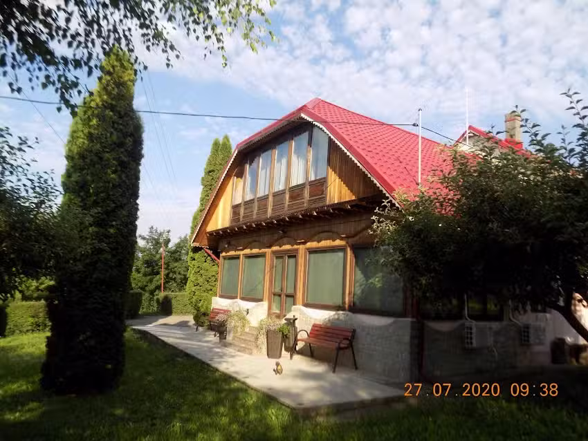 Викендица Скаричица