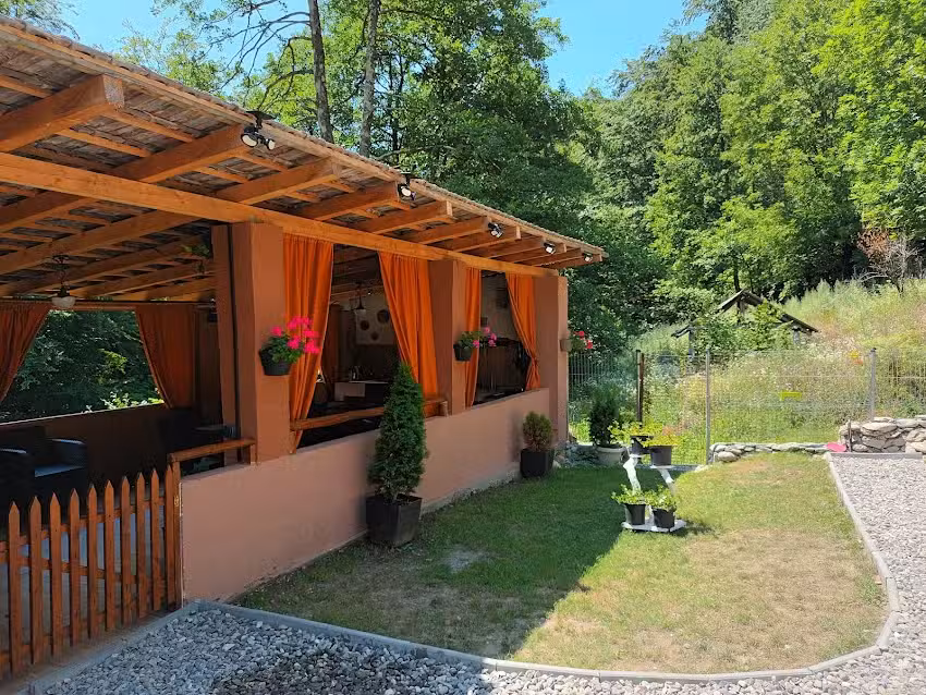 Cabane Deea Montana