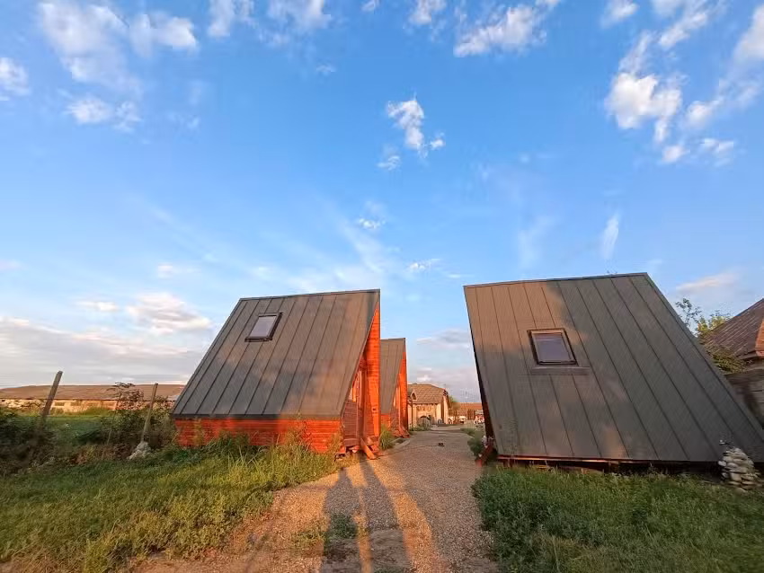 Cabane Sălciile &ndash; Cabanele Robescu