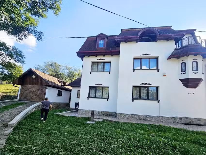 Camere &ndash; Casa di Miorita