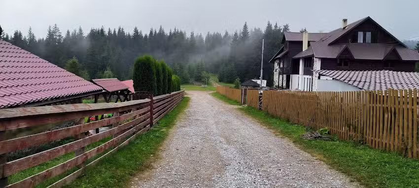 Camping Pasul Rotunda