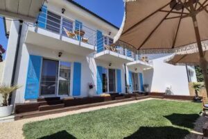 Ayan House