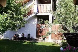Casa Barza