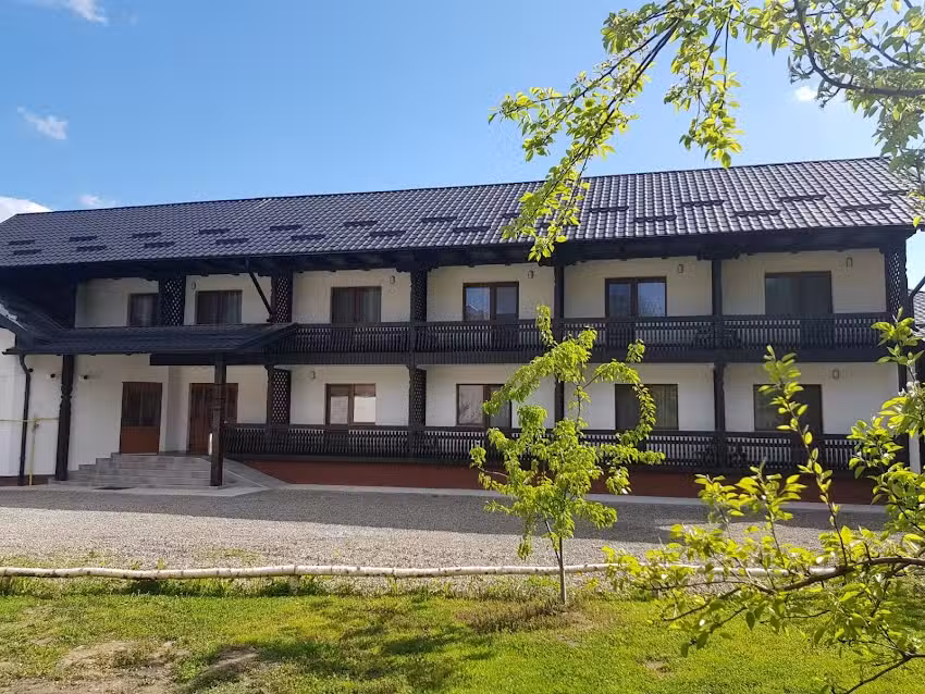 La casa di C&acirc;mpulungean