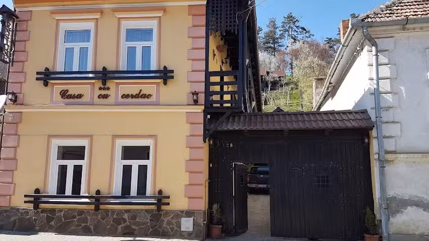 Casa cu Cerdac