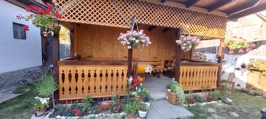 A vir&aacute;gos h&aacute;z