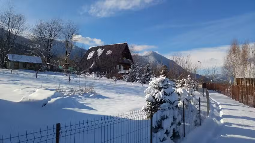 Casa Damian Funaru