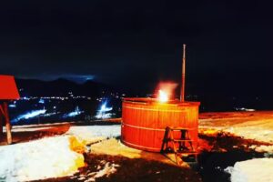 A h&aacute;z a cs&uacute;cson