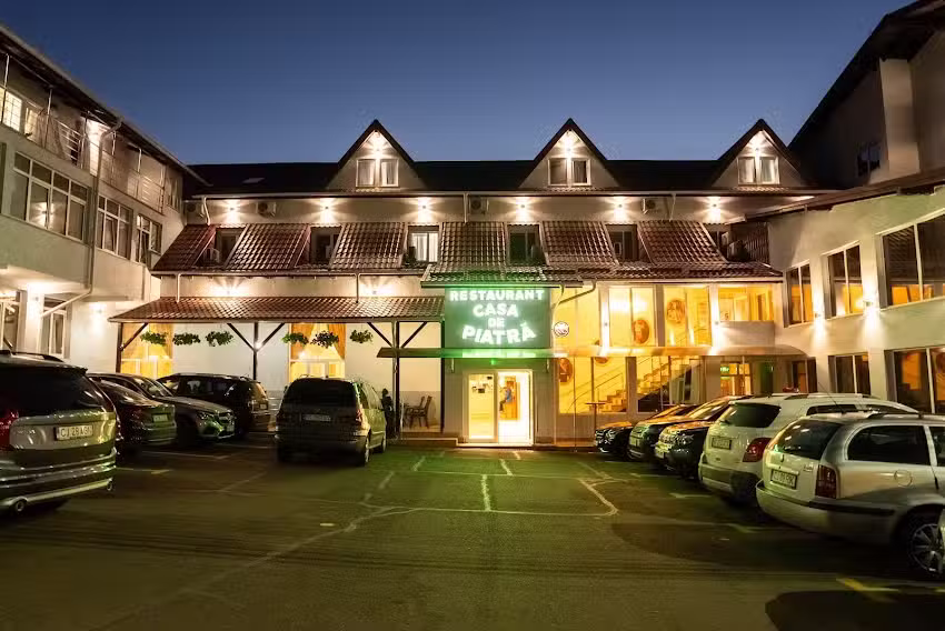 Камена кућа