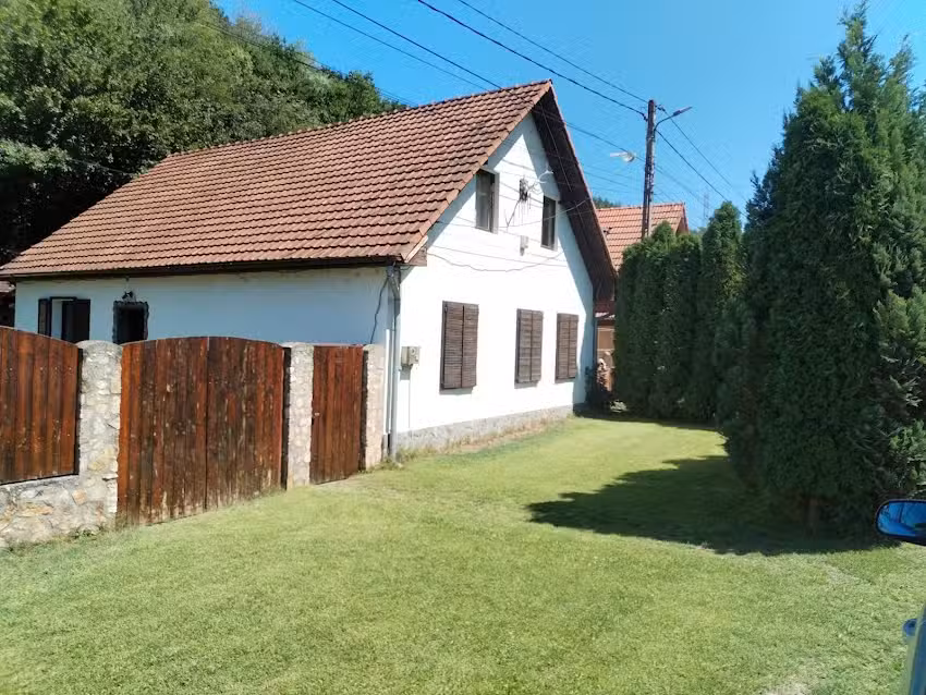 Casa de vacanta Sasca Montana