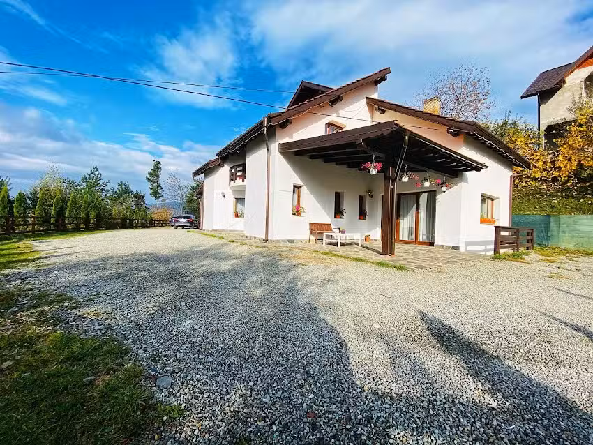 Casa din Deal Borsa