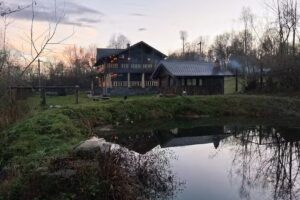 Hiru House