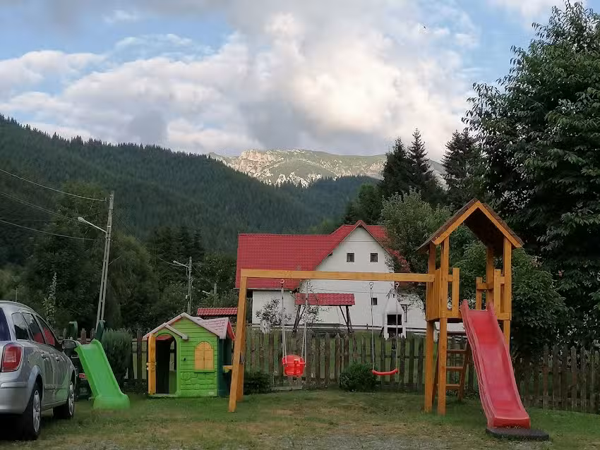 IOANA UND RODYS HAUS