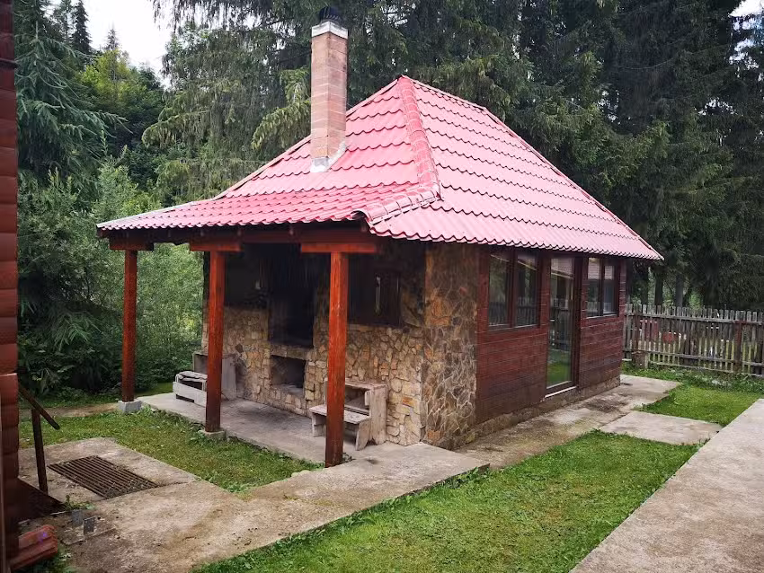 ЛУКСУЗНА кућа