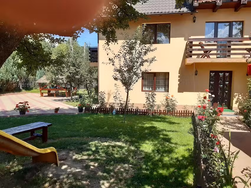 Олимпия Хаус