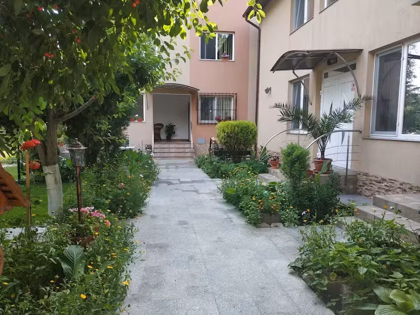 Perju House
