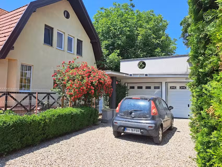 Петријева кућа