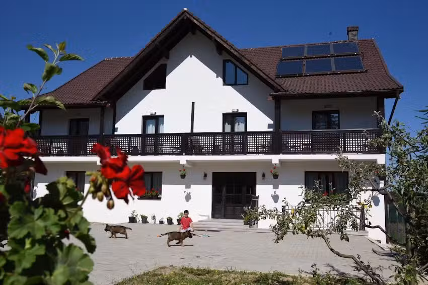 Casa Poienarilor