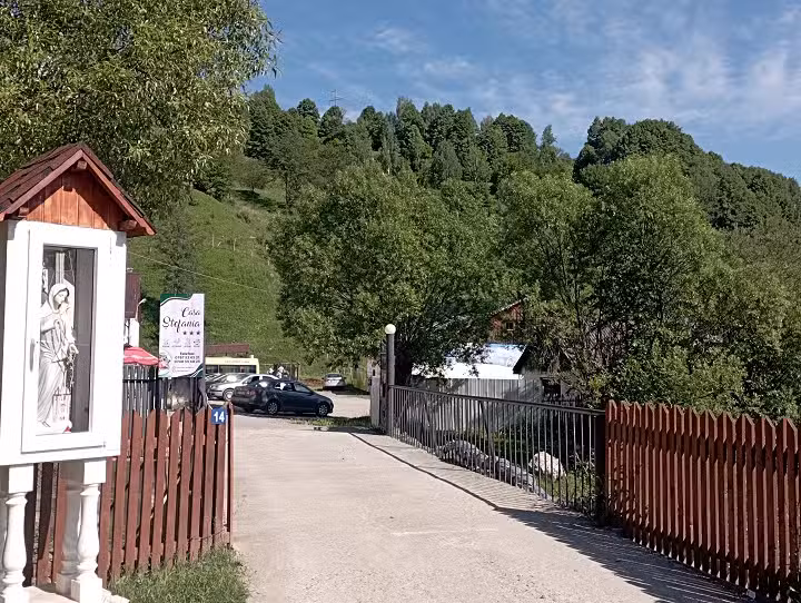 LA MAISON DE ST&Eacute;PHANIA