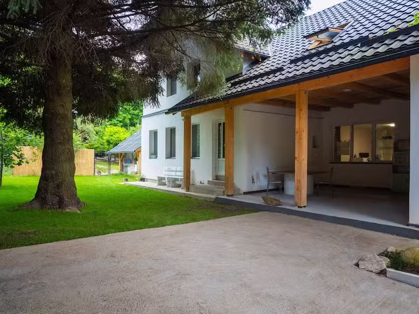 La petite maison aux sapins