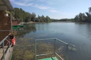 Casuța de pe Apa ( Iani&rsquo;s Lake Galati)
