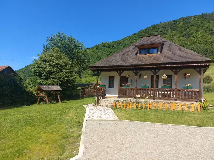 Căsuța din Rusca