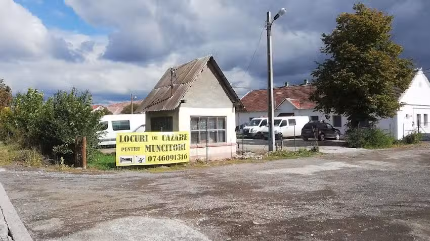 Смештај за раднике у Рупеји