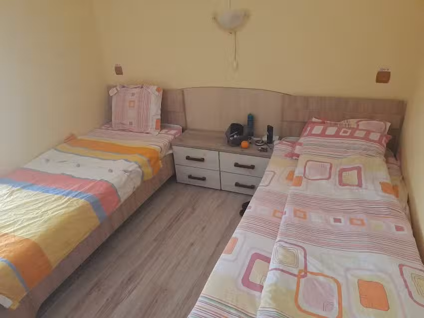 ALUTUS COMPLEX &ndash; Kiad&oacute; szob&aacute;k