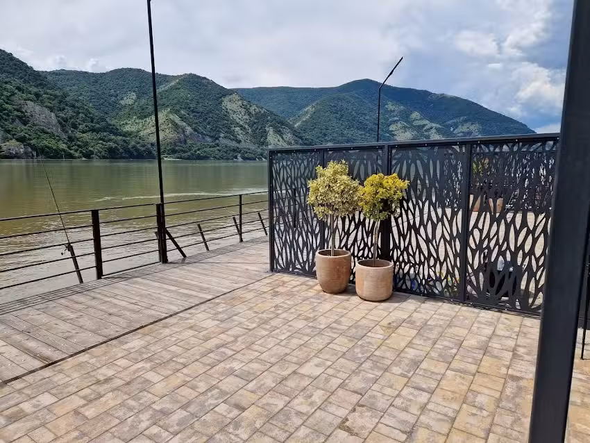 Complex Turistic Emilio