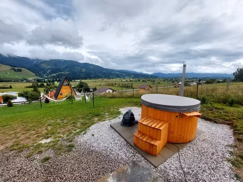 Удобна куба &ndash; мала кућа