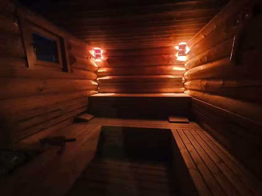 Крослајн Лоџ