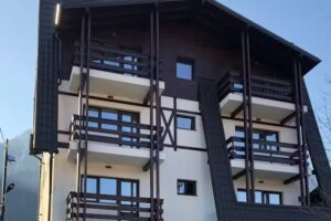 Elena Maria Appartamenti Busteni