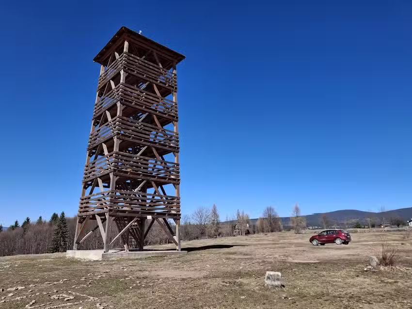 Eszterke Vend&eacute;gh&aacute;z