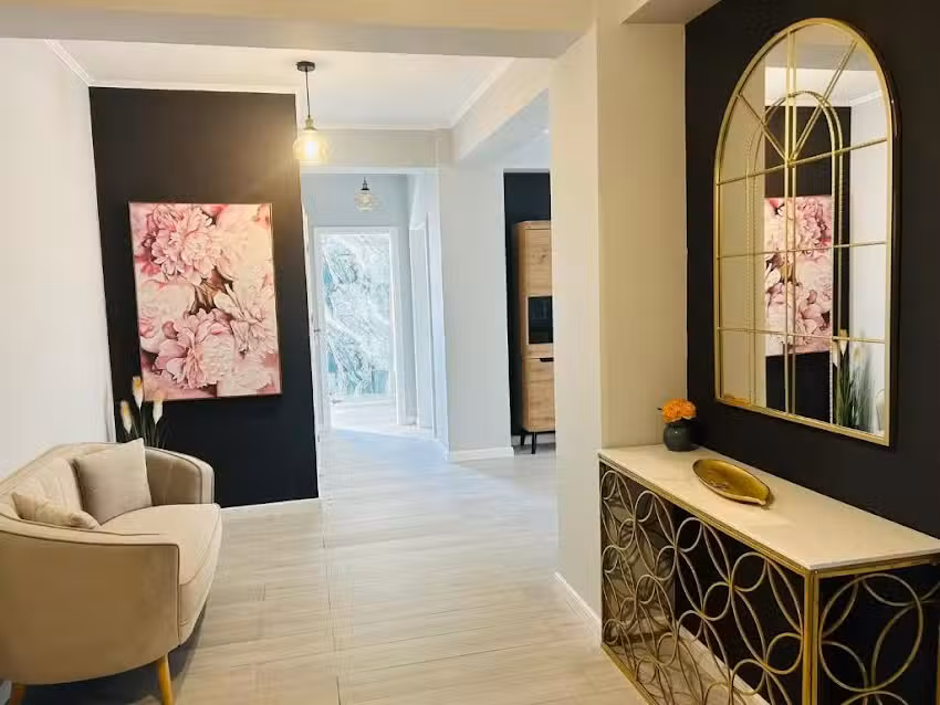 Ezonia Central Apartment