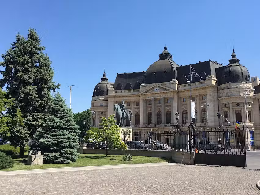 Први хостел