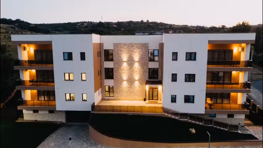 Gaud&iacute; sz&aacute;ll&aacute;sa