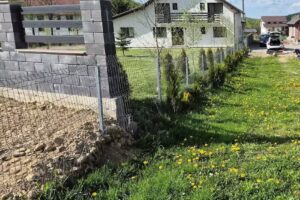 Hillside fah&aacute;z
