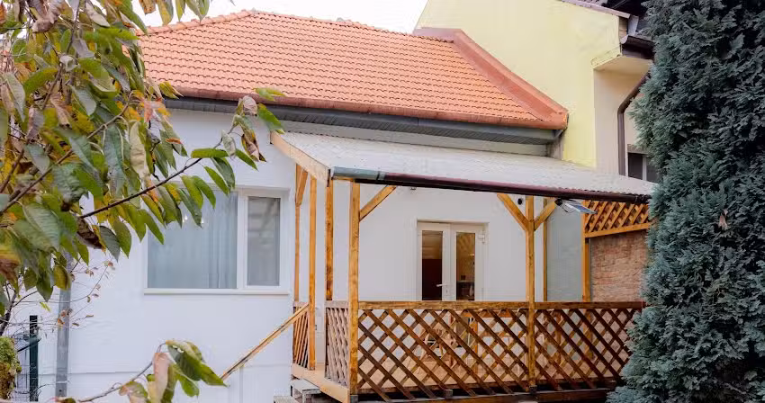 Homey Luxury
