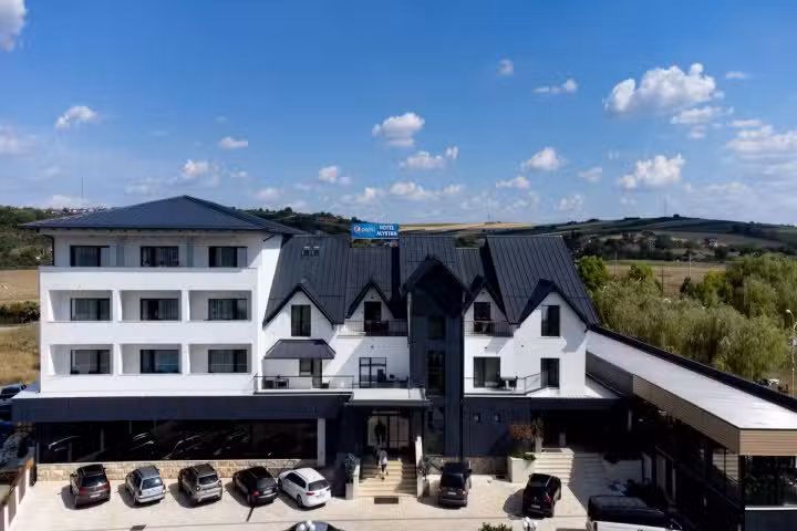 Hotel Alystra