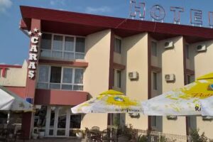 Hotel Caras