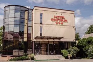 Хотел Центрум